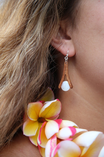 Earrings - Mother of Pearl Wishbones Hawaiian Koa